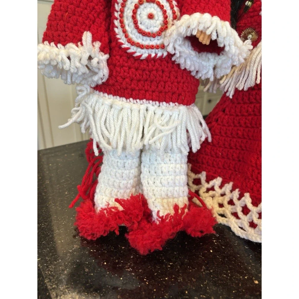 Vintage Pair Of Native American Indian Dolls Handmade Crochet Clothes Pair Hand